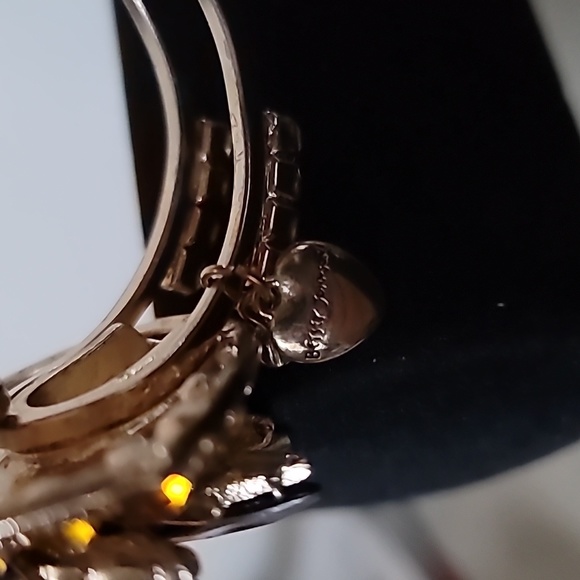 Vintage BETSEY JOHNSON Hollywood Glam Leopard Firefly Hinged Bracelet. - Picture 8 of 8